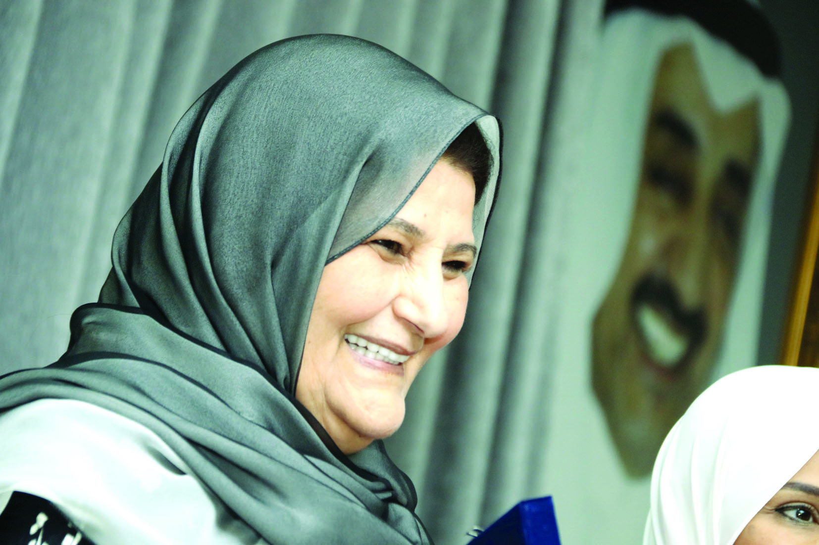 u0641u0627u064au0632u0629 u0627u0644u062eu0631u0627u0641u064a u062eu0644u0627u0644 u062du0641u0644 u062eu062au0627u0645 u0627u0644u0645u0633u0627u0628u0642u0629t (u062au0635u0648u064au0631 u0623u0633u0639u062f u0639u0628u062fu0627u0644u0644u0647)