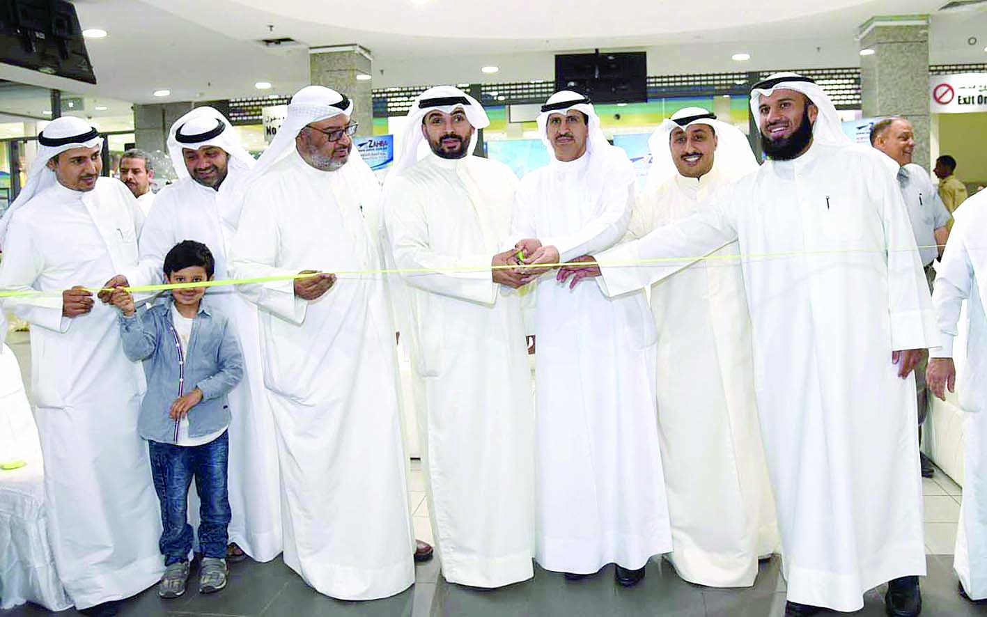 u0627u0644u0634u0639u064au0628 u0648u0627u0644u0639u062au064au0628u064a u0648u0645u062cu0644u0633 u0625u062fu0627u0631u0629 u0627u0644u062cu0645u0639u064au0629 u062eu0644u0627u0644 u0642u0635 u0634u0631u064au0637 u0627u0644u0627u0641u062au062au0627u062d           t                       (u062au0635u0648u064au0631 u0632u0643u0631u064au0627 u0639u0637u064au0629)