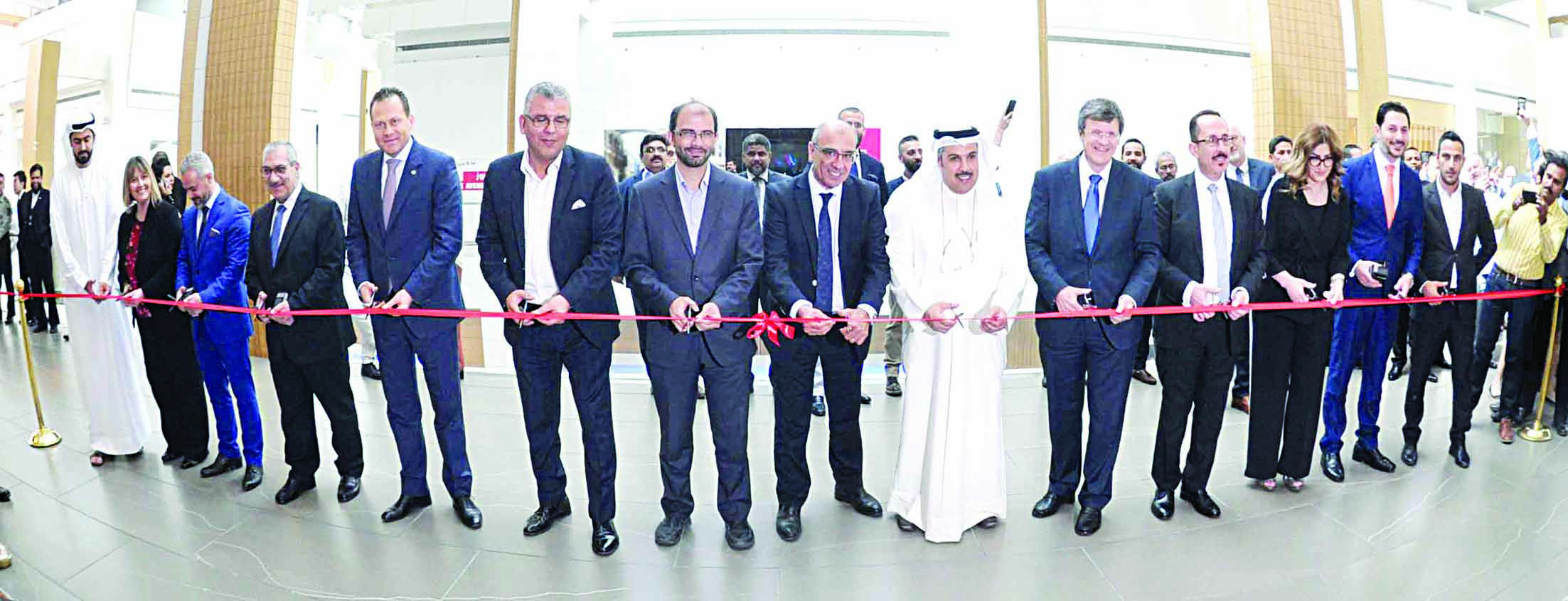 u0644u0642u0637u0629 u062cu0645u0627u0639u064au0629 u0644u0642u0635 u0634u0631u064au0637 u0627u0644u0627u0641u062au062au0627u062d  ttt  (u062au0635u0648u064au0631 u0623u0633u0639u062f u0639u0628u062fu0627u0644u0644u0647 u0648u0633u0639u062f u0647u0646u062fu0627u0648u064a)