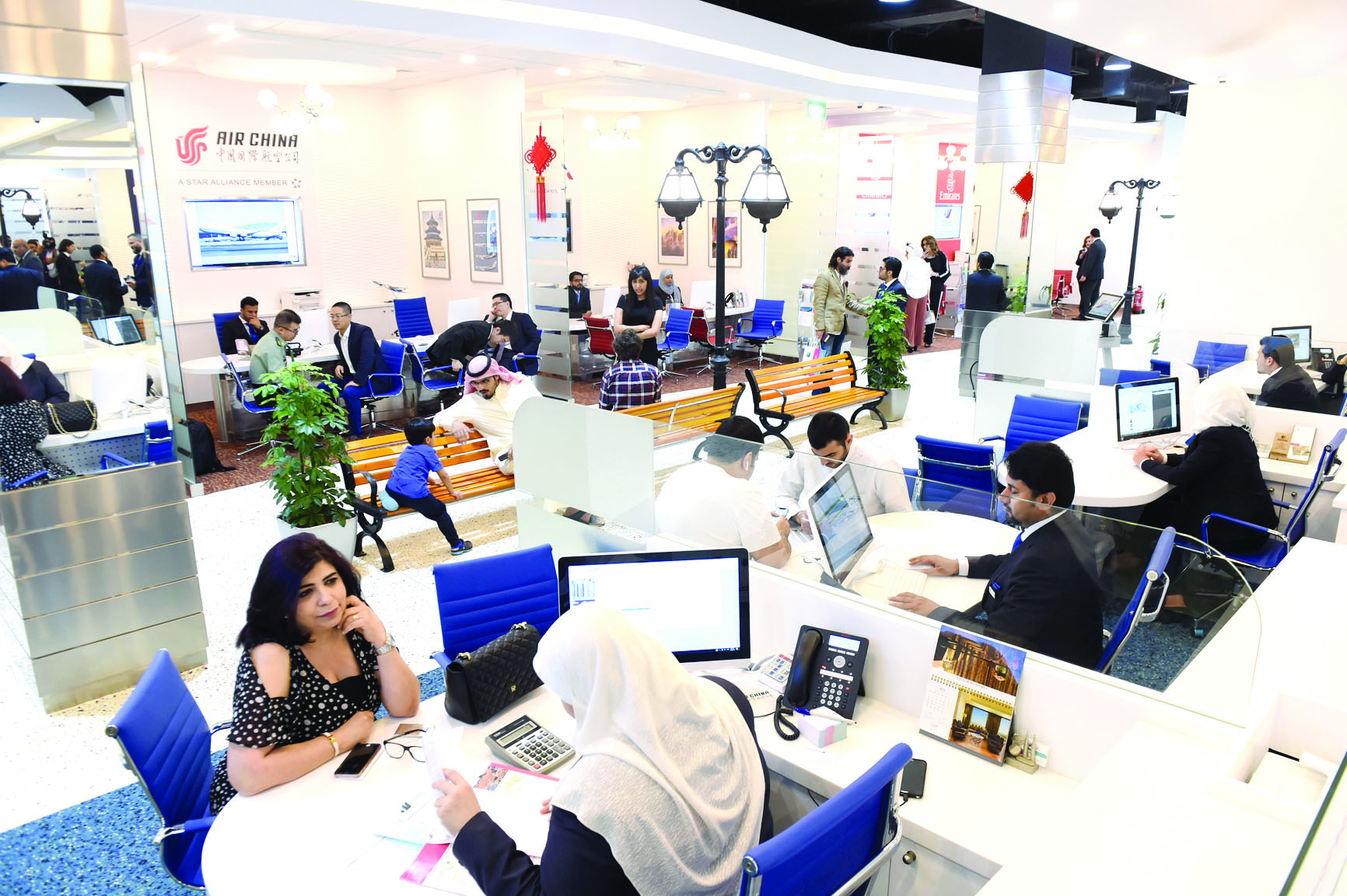 الرد على استفسارات العملاء 