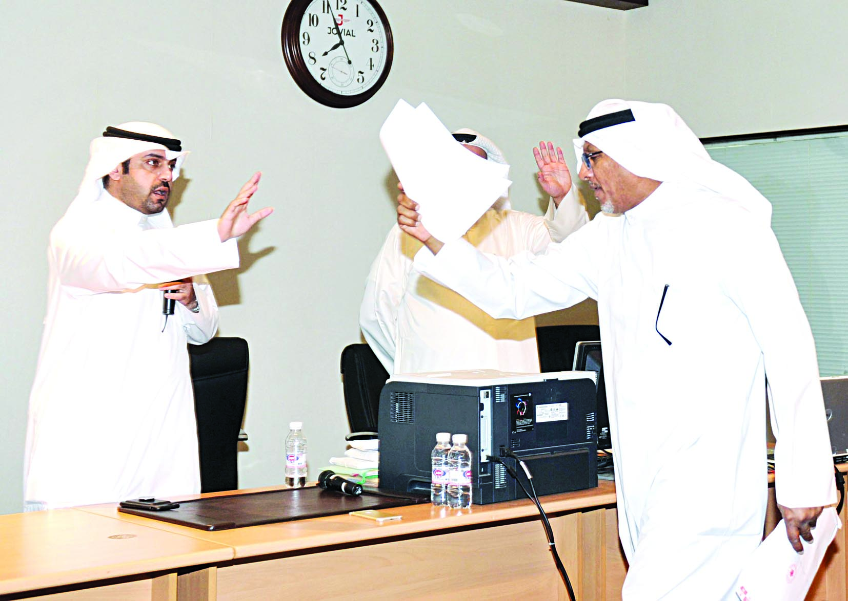 u0633u062cu0627u0644 u0628u064au0646 u0627u0644u0627u062au062du0627u062f u0648u0639u0636u0648 u062cu0645u0639u064au0629 u0639u0645u0648u0645u064au0629 t(u062au0635u0648u064au0631 u0633u0639u062f u0647u0646u062fu0627u0648u064a)