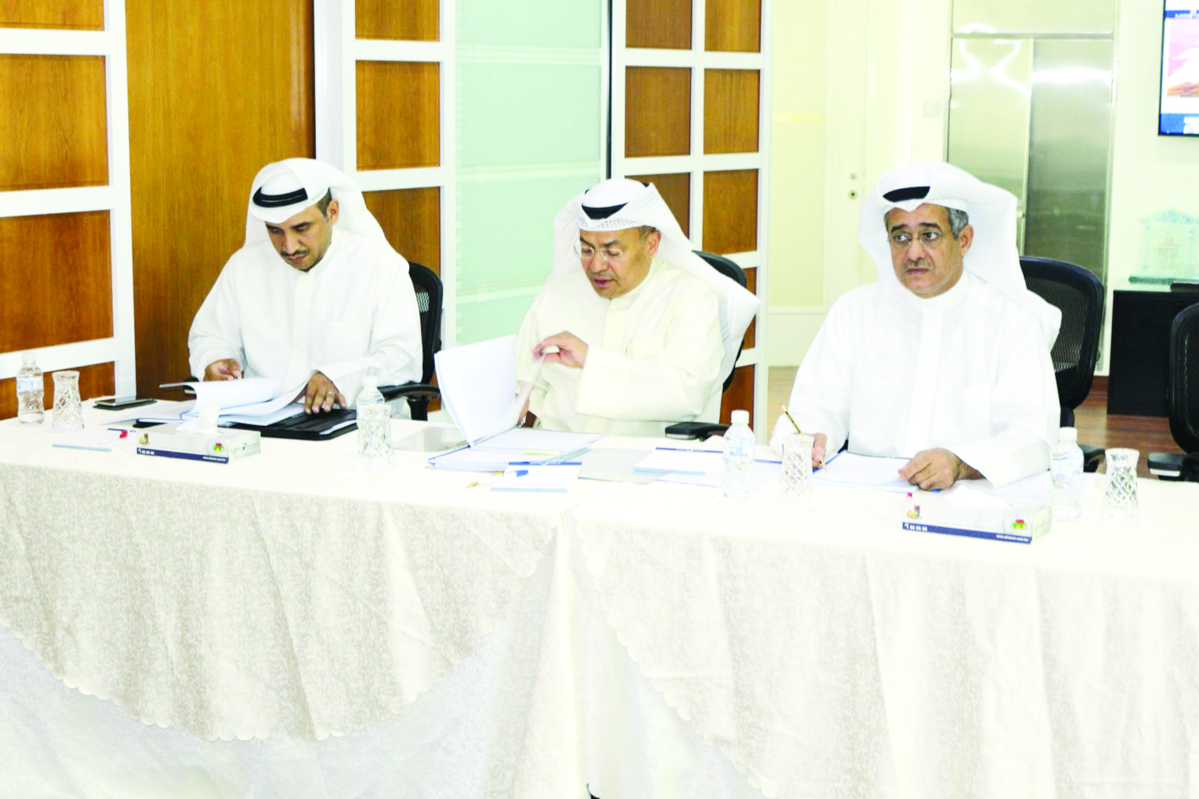 u062cu0627u0646u0628 u0645u0646 u00abu0627u0644u0639u0645u0648u0645u064au0629u00bb