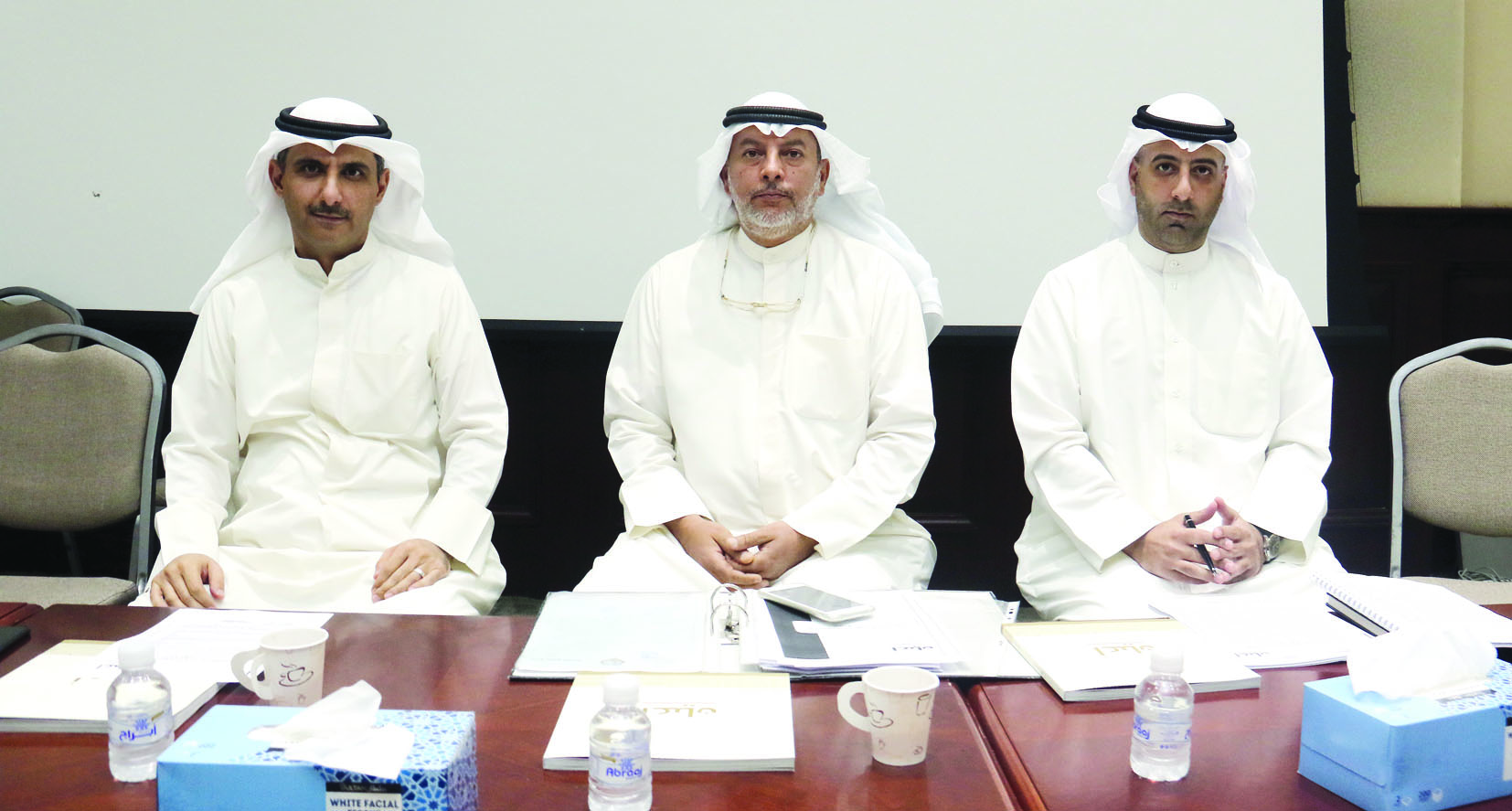 u062cu0627u0646u0628 u0645u0646 u0627u0644u0627u062cu062au0645u0627u0639t (u062au0635u0648u064au0631 u0628u0633u0651u0627u0645 u0632u064au062fu0627u0646)