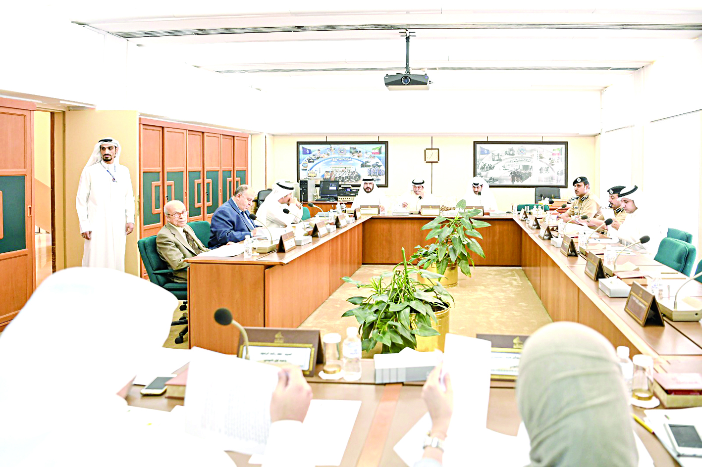 u0645u0646 u0627u062cu062au0645u0627u0639 u0644u062cu0646u0629 u0627u0644u062fu0627u062eu0644u064au0629 u0648u0627u0644u062fu0641u0627u0639