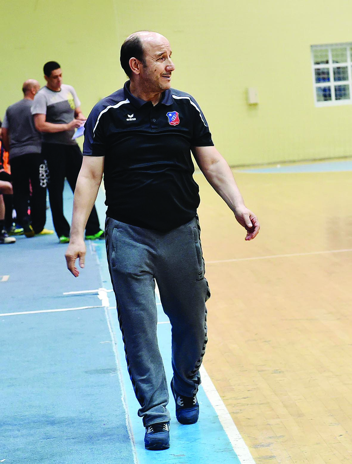 u0645u062fu0631u0628 u00abu0627u0644u0643u0648u064au062au00bb u0633u0639u064au062f u062du062cu0627u0632u064a