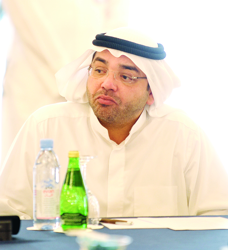 يوسف المرزوق 