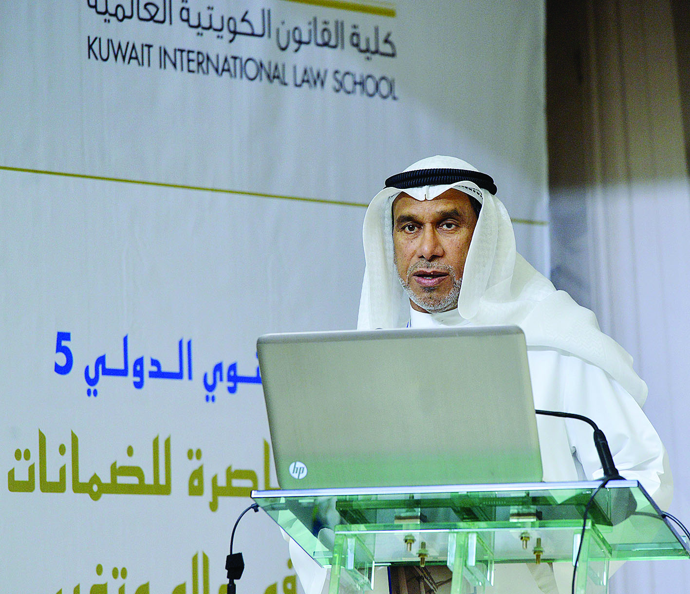 المقاطع متحدثاً 