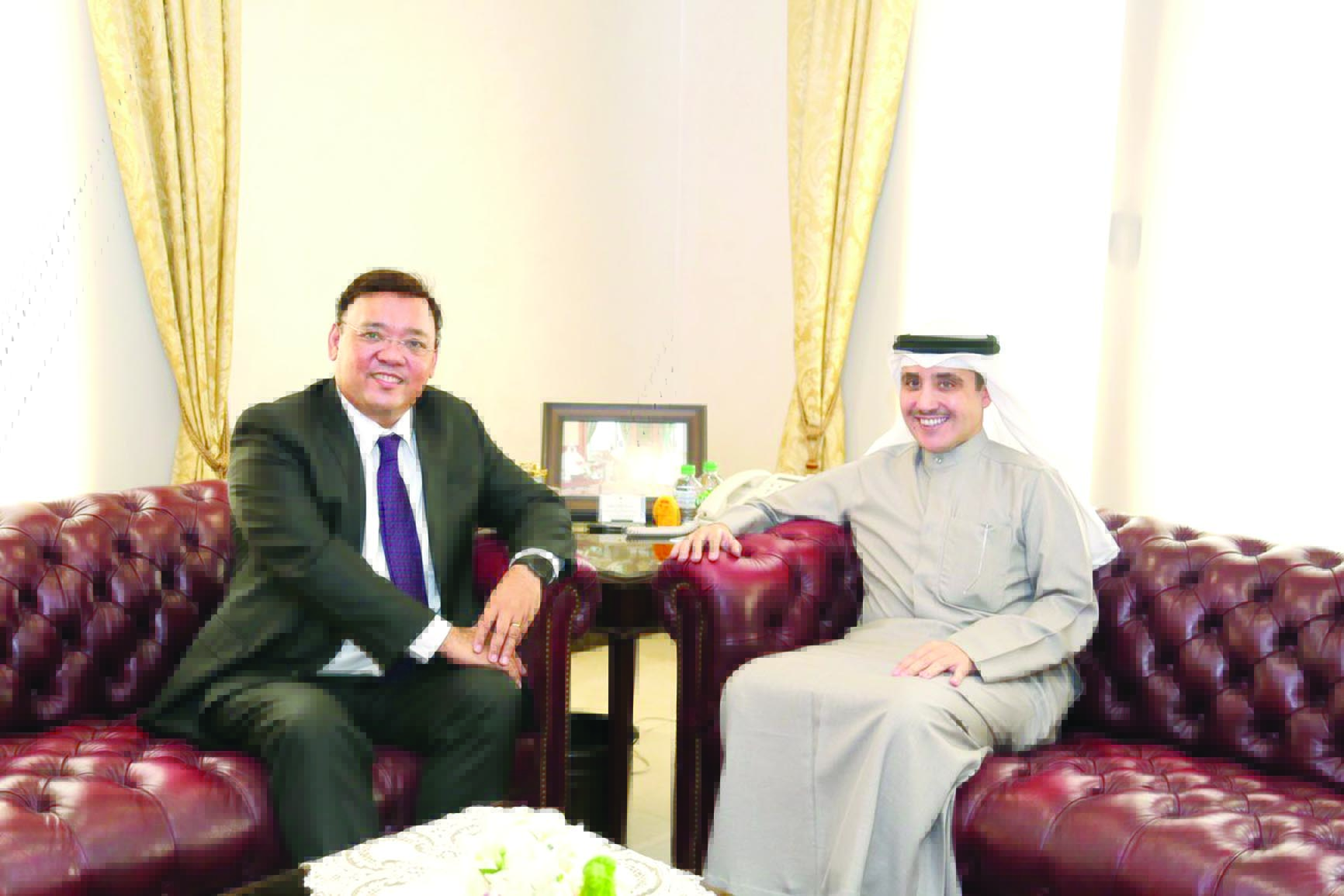 المحمد والناطق الرئاسي الفيلبيني