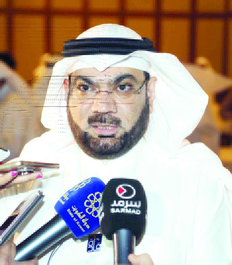 النجار مصرحاً على هامش الحفل