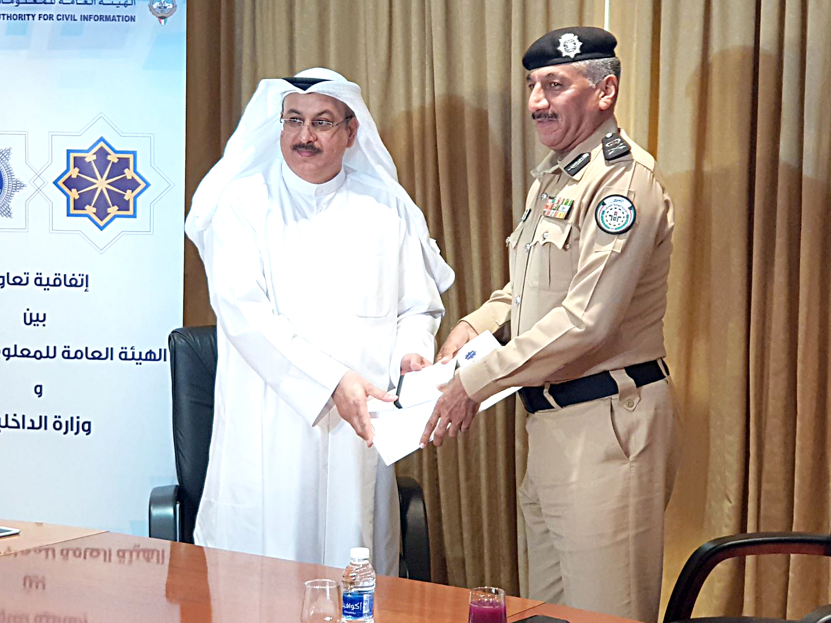 الشويع والعسعوسي يتبادلان مذكرة التفاهم