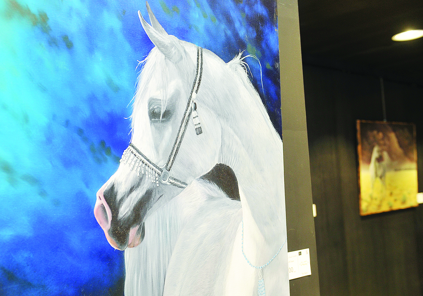 من أعمال المعرض 	(تصوير سعد هنداوي)