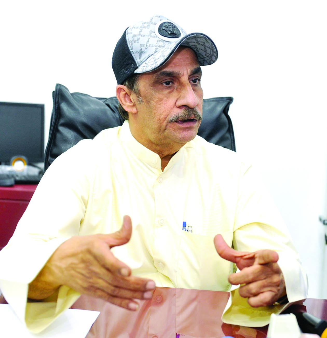 عادل النصار