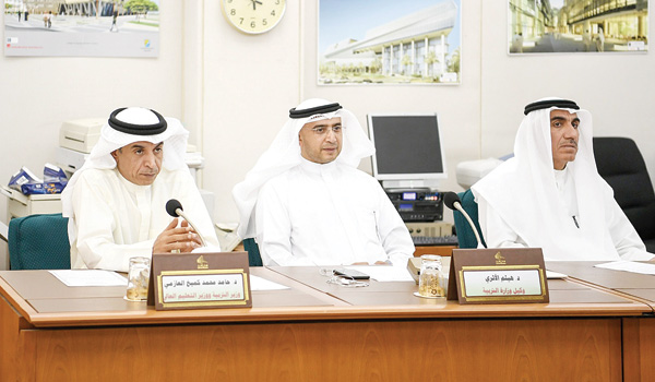 u0627u0644u0639u0627u0632u0645u064a u0641u064a u0627u062cu062au0645u0627u0639 u0627u0644u0644u062cu0646u0629 u0627u0644u062au0639u0644u064au0645u064au0629 u0628u062du0636u0648u0631 u0627u0644u0623u062bu0631u064a u0648u0627u0644u0623u0646u0635u0627u0631u064a