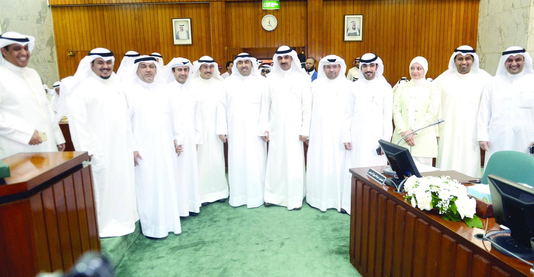 أعضاء المجلس البلدي في لقطة جماعية 	(تصوير زكريا عطية)