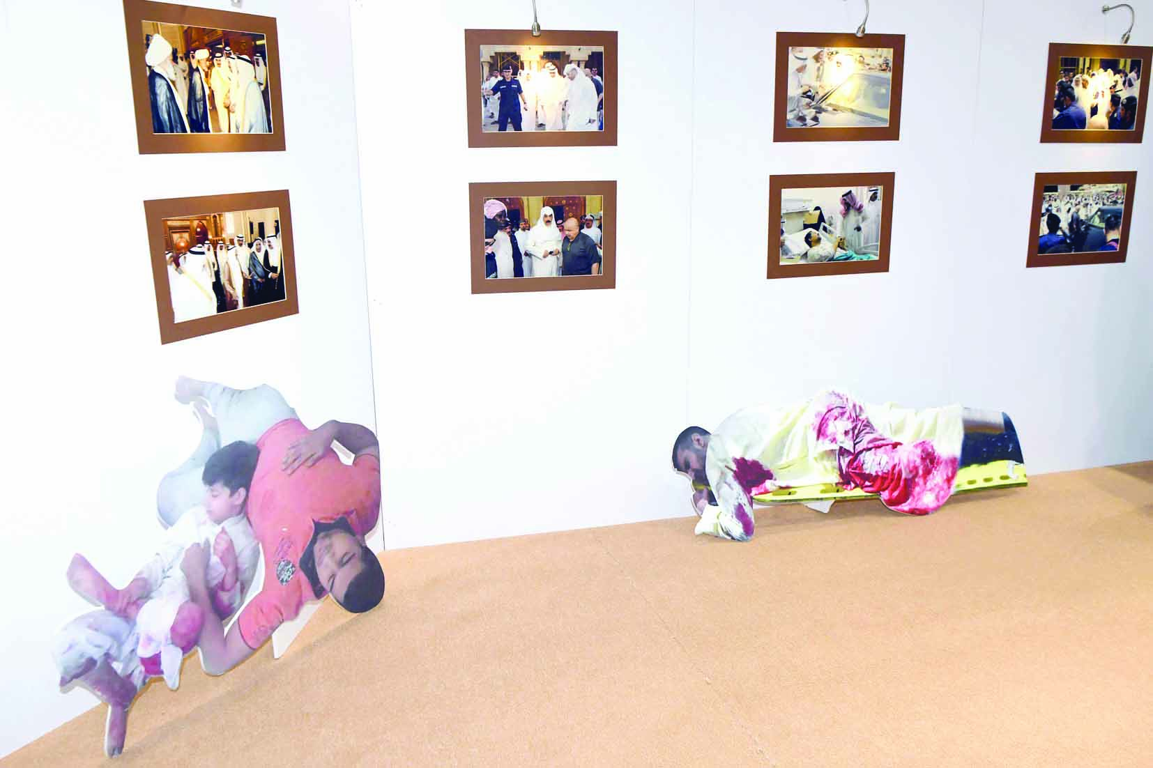 ... ولوحات أخرى 