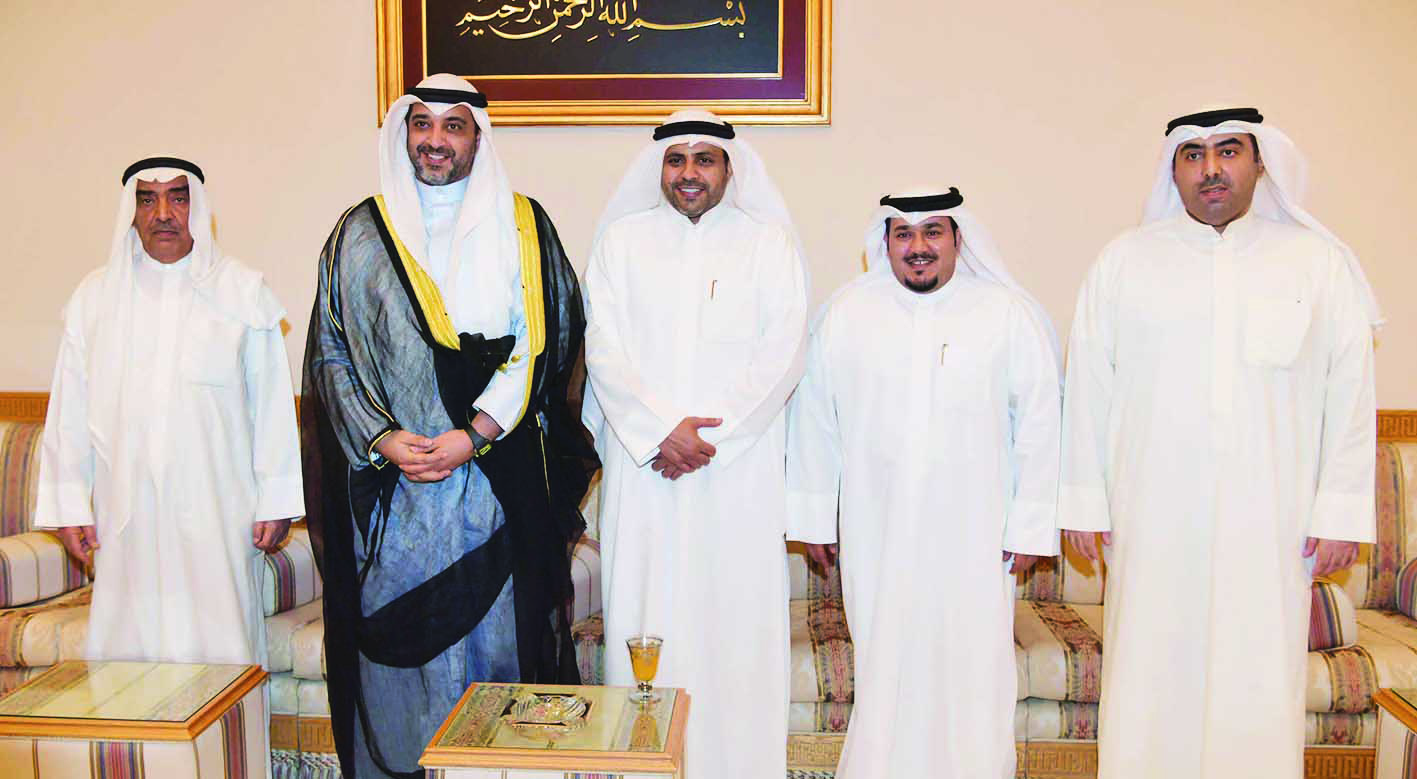 u0645u062du0645u062f u0627u0644u0639u0628u062fu0627u0644u0644u0647 u0648u0645u062du0645u062f u0627u0644u062cu0628u0631u064a u0641u064a u062du0641u0644 u0627u0633u062au0642u0628u0627u0644 u0627u0644u0639u062au064au0628u064a   t (u062au0635u0648u064au0631 u0637u0627u0631u0642 u0639u0632u0627u0644u062fu064au0646)