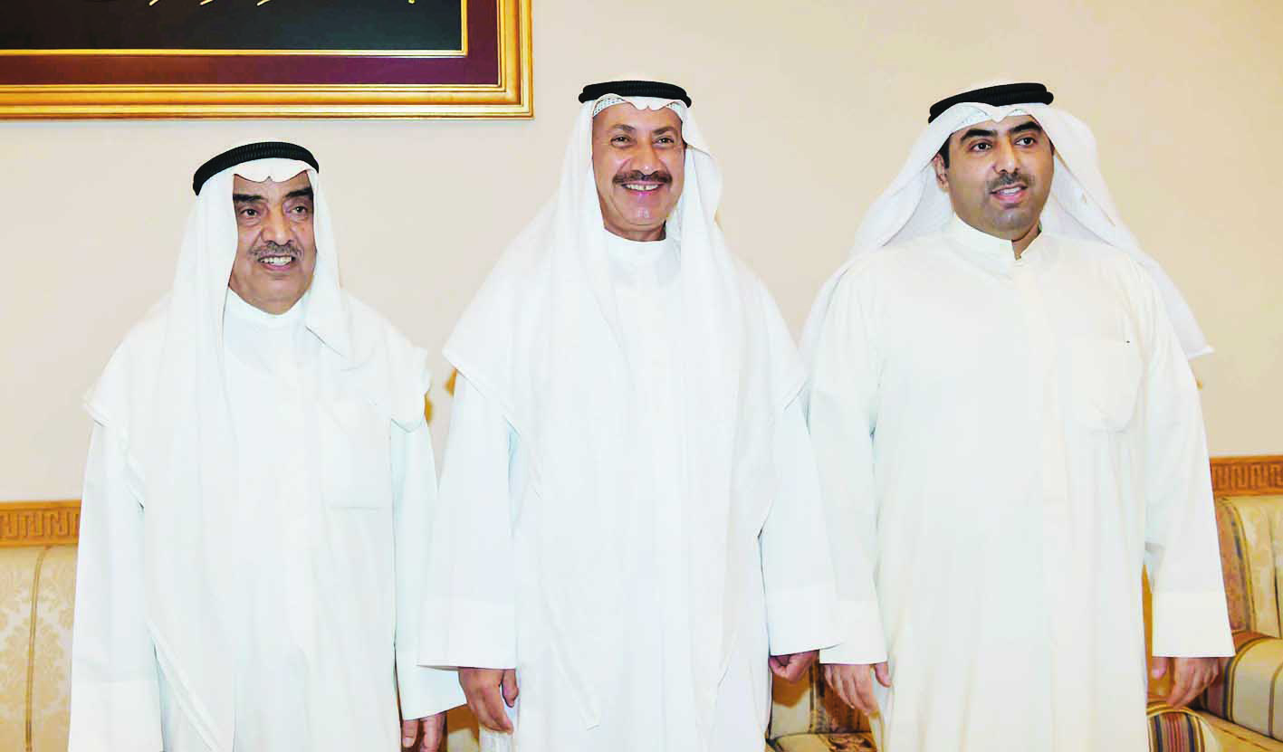 حسام الرومي مباركا بالمنصب  