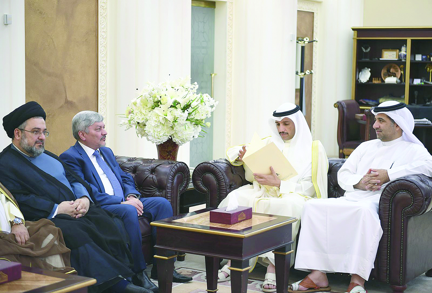 u0627u0644u063au0627u0646u0645 u0644u062fu0649 u0627u0633u062au0642u0628u0627u0644u0647 u0628u062du0631 u0627u0644u0639u0644u0648u0645