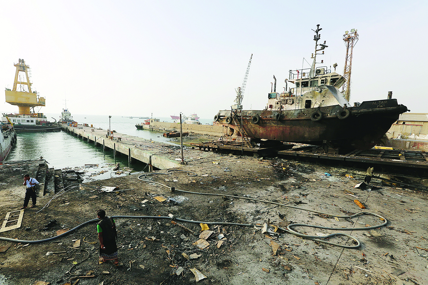 u0622u062bu0627u0631 u0627u0644u0642u0635u0641 u0641u064a u0645u064au0646u0627u0621 u0627u0644u062du062fu064au062fu0629 u062cu0631u0627u0621 u0627u0633u062au0647u062fu0627u0641 u0645u0648u0627u0642u0639 u0627u0644u0645u064au0644u064au0634u064au0627u062a u0627u0644u062au064a u062au0633u064au0637u0631 u0639u0644u064au0647 t(u0627 u0641 u0628)