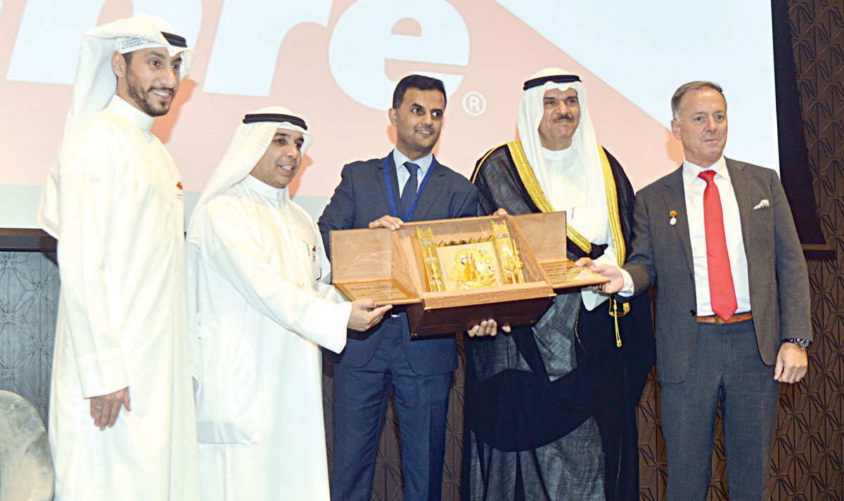 تكريم على هامش الغبقة 