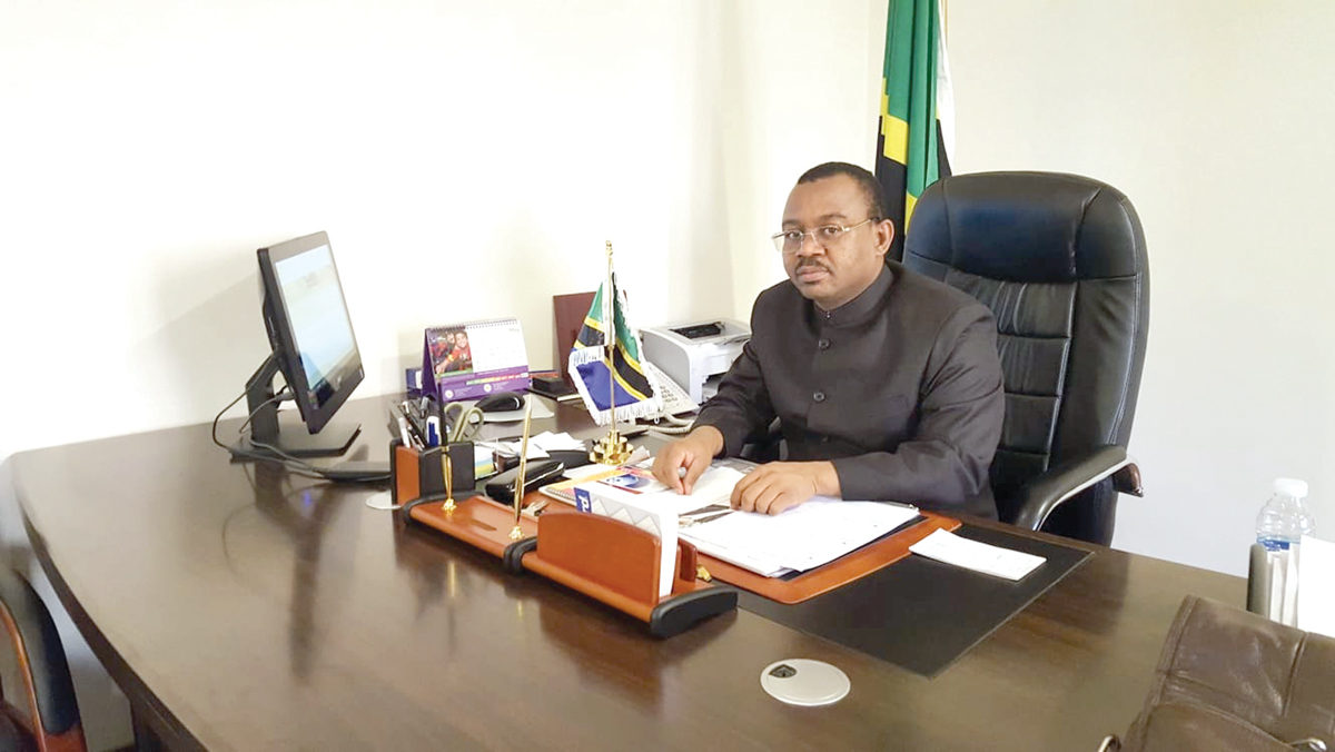 u0627u0644u0633u0641u064au0631 u0645u0647u062fu064a u0645u0627u0644u0645