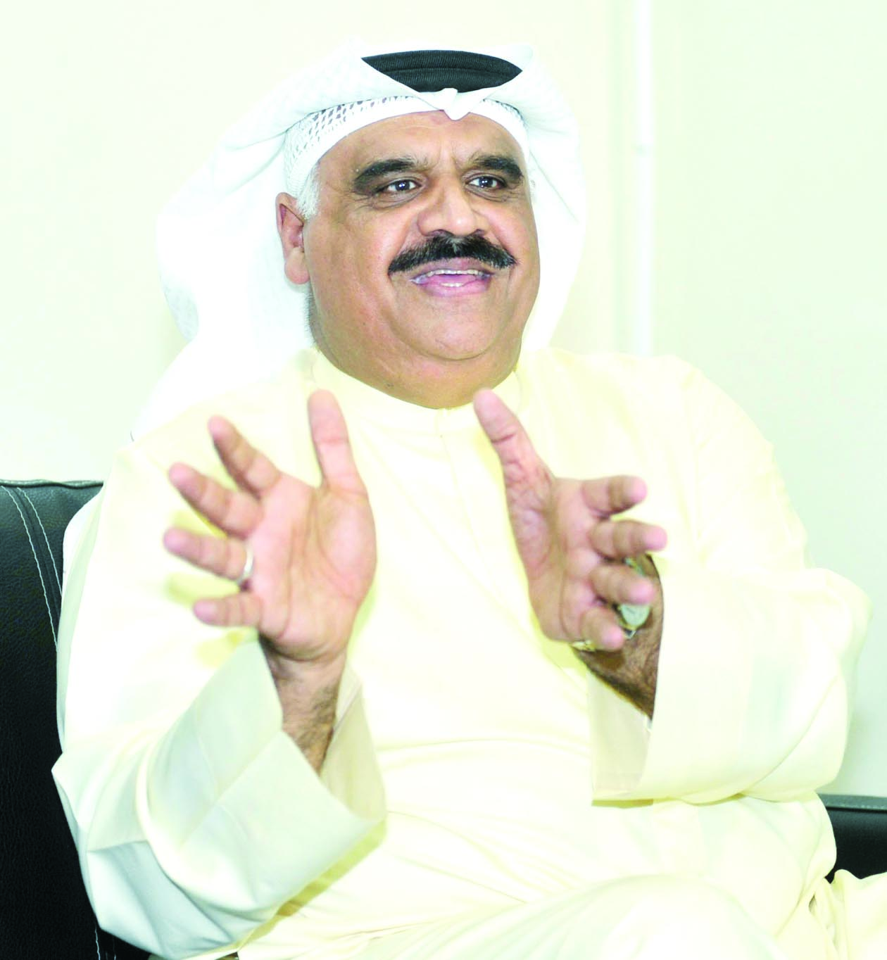 u0628u0648u062du0633u064au0646 u0645u062au062du062fu062bu0627u064b u062eu0644u0627u0644 u0627u0644u062cu0644u0633u0629 u0627u0644u0646u0642u0627u0634u064au0629 