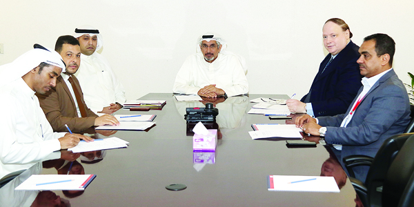 u062cu0627u0646u0628 u0645u0646 u0627u0644u0627u062cu062au0645u0627u0639t (u062au0635u0648u064au0631 u0623u0633u0639u062f u0639u0628u062fu0627u0644u0644u0647)