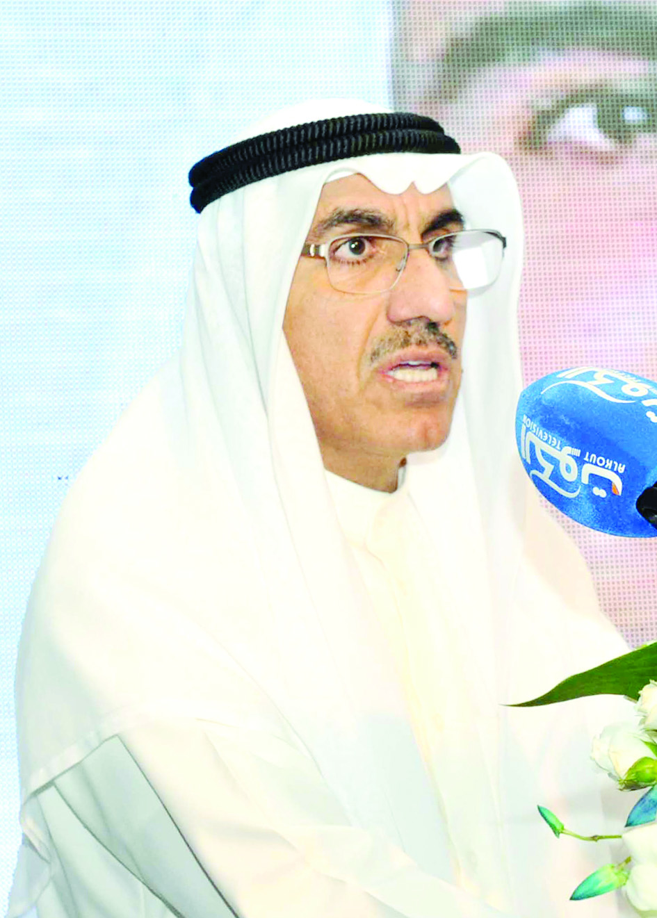 حسين الانصاري