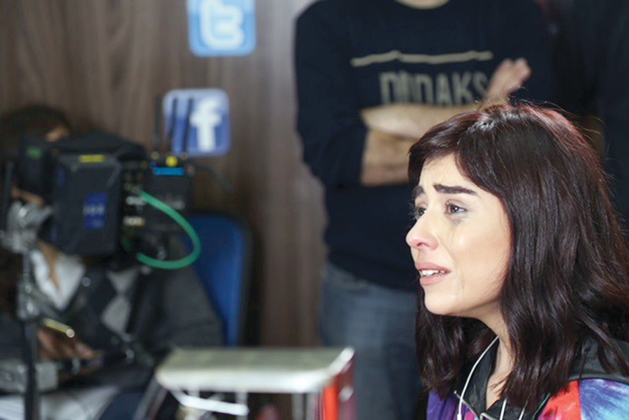 u0632u064au0646u0629 u0645u0643u064a u0641u064a u0645u0634u0647u062f u0645u0646 u00abu0637u0631u064au0642u00bb