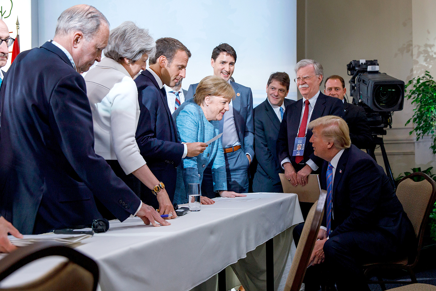 u062du062fu064au062b u064au0628u062fu0648 u0648u062fu064au0627u064b u0628u064au0646 u062au0631u0627u0645u0628 u0648u0645u064au0631u0643u0644 u0628u0648u062cu0648u062f u0642u0627u062fu0629 u0645u062cu0645u0648u0639u0629 u0627u0644u0633u0628u0639 u062eu0644u0627u0644 u0623u0639u0645u0627u0644 u0627u0644u0642u0645u0629 u0641u064a u0645u062fu064au0646u0629 u0645u0627u0644u0628u064a u0627u0644u0643u0646u062fu064au0629 t(u0631u0648u064au062au0631u0632)