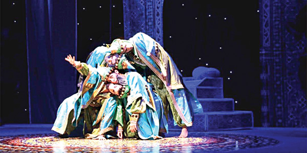 البرنامج الصيفي للتدريب المسرحي 