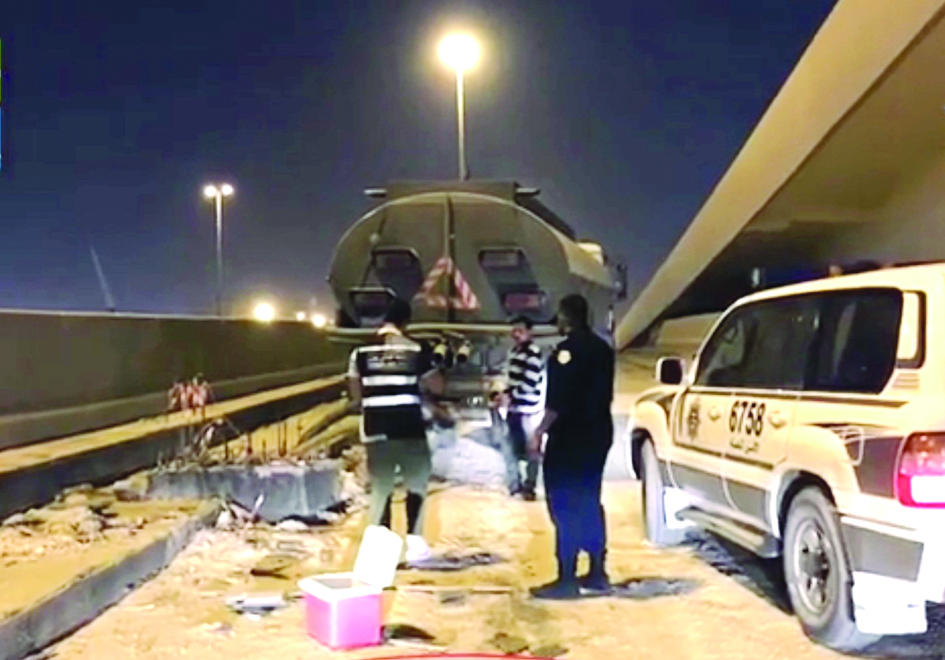 u0631u062cu0627u0644 u0627u0644u0623u0645u0646 u064au0636u0628u0637u0648u0646 u0627u0644u0633u0627u0626u0642 u0645u062au0644u0628u0633u0627u064b