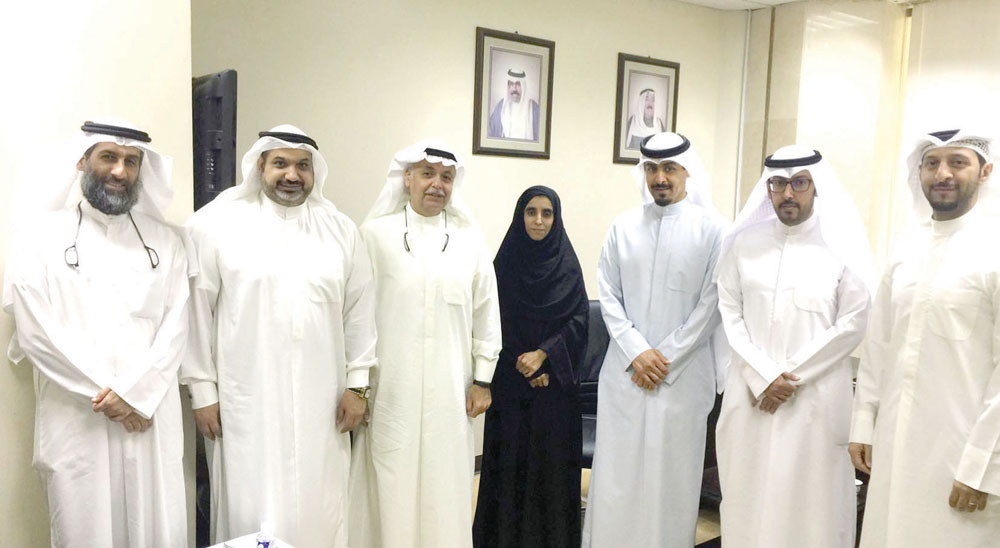 u0627u0644u0639u0648u0646 u0648u0627u0644u0639u0644u064a u0645u0639 u0639u062fu062f u0645u0646 u0627u0644u0645u0631u0627u0642u0628u064au0646 u0627u0644u0645u0627u0644u064au064au0646