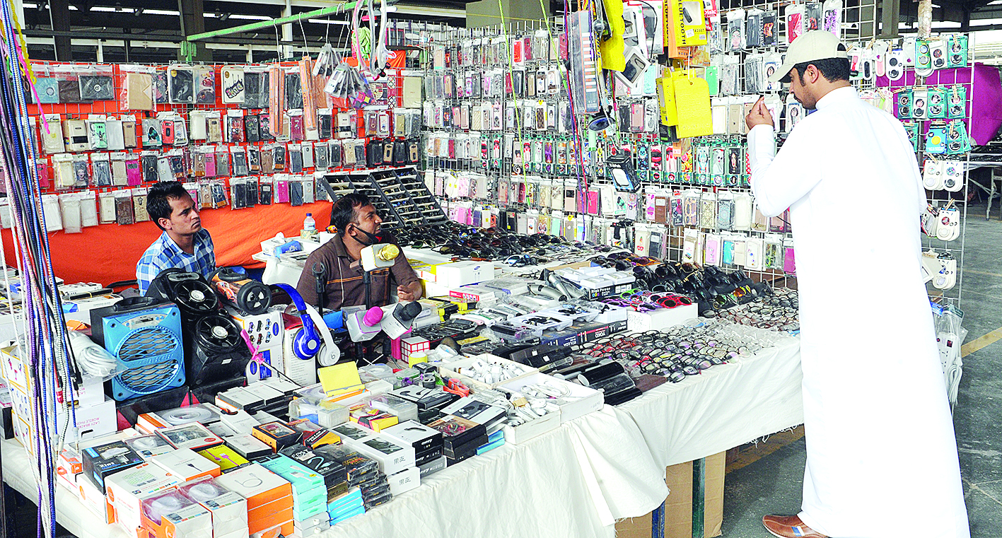 u062au0641u0627u0648u062a u0643u0628u064au0631 u0641u064a u0627u0644u0623u0633u0639u0627u0631          t      (u062au0635u0648u064au0631 u0637u0627u0631u0642 u0639u0632u0627u0644u062fu064au0646)