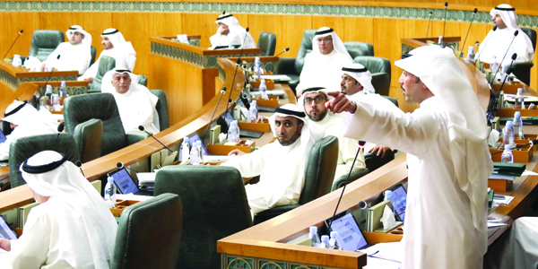 u0627u0644u0631u0626u064au0633 u0627u0644u063au0627u0646u0645 u0645u062au062du062fu062bu0627u064b u0641u064a u0627u0644u0645u062cu0644u0633 u0623u0645u0633 t(u062au0635u0648u064au0631 u0623u0633u0639u062f u0639u0628u062fu0627u0644u0644u0647)