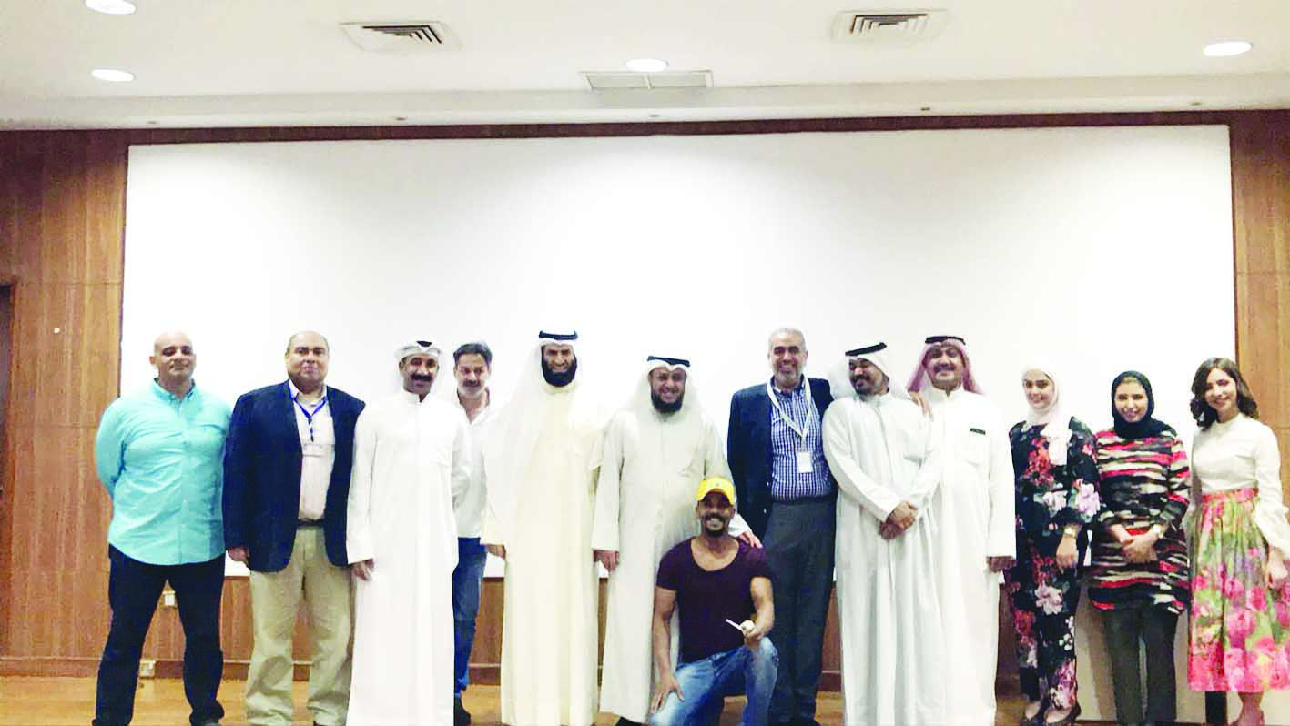 u062cu0627u0646u0628 u0645u0646 u0627u0644u0645u0634u0627u0631u0643u064au0646 u0641u064a u0627u0641u062au062au0627u062d u0645u0644u062au0642u0649 u00abu0645u0639u0627 u0645u0646 u0623u062cu0644 u0627u0644u062au0639u0627u0641u064au00bb