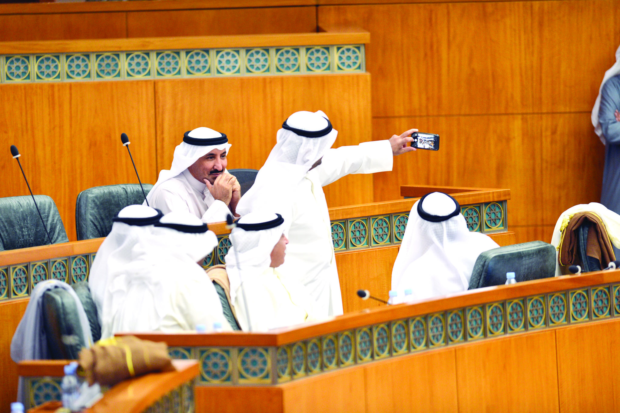 سيلفي وزاري في ختام دور الانعقاد