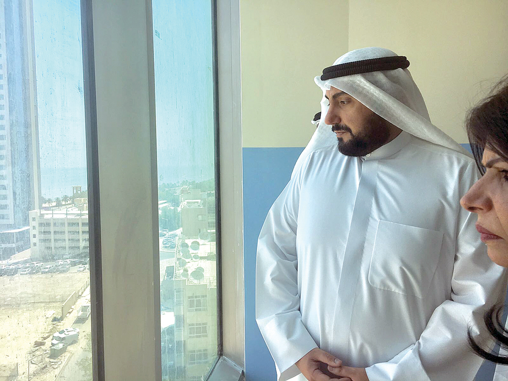  u0648u0632u064au0631 u0627u0644u0635u062du0629 u062eu0644u0627u0644 u0627u0644u062cu0648u0644u0629 