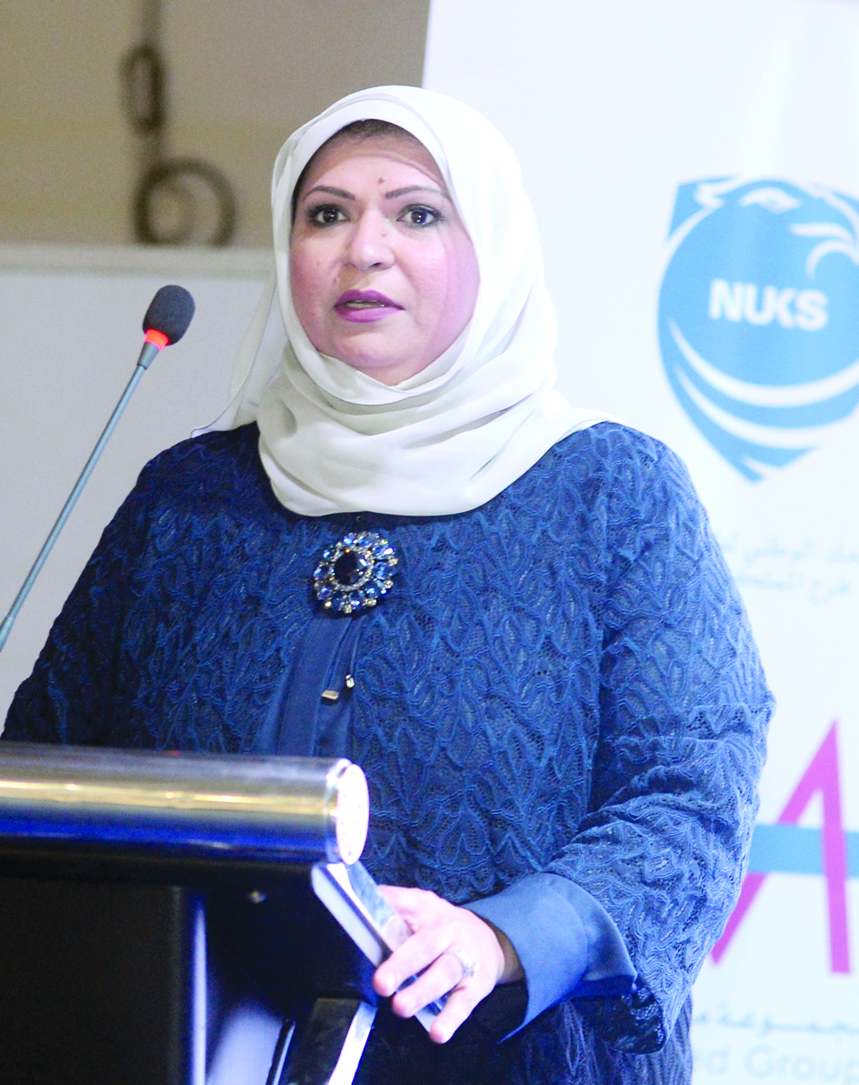 u0641u0627u0637u0645u0629 u0627u0644u0633u0646u0627u0646 u062au062au062du062fu062b t(u062au0635u0648u064au0631 u0632u0643u0631u064au0627 u0639u0637u064au0629)