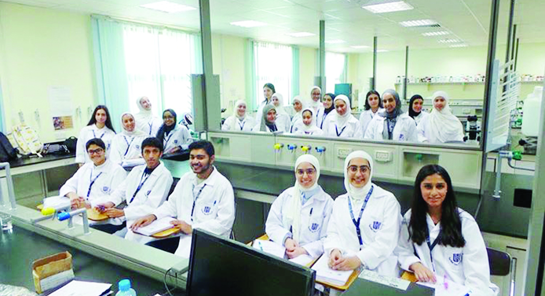 المشاركات والمشاركون في أحد البرامج