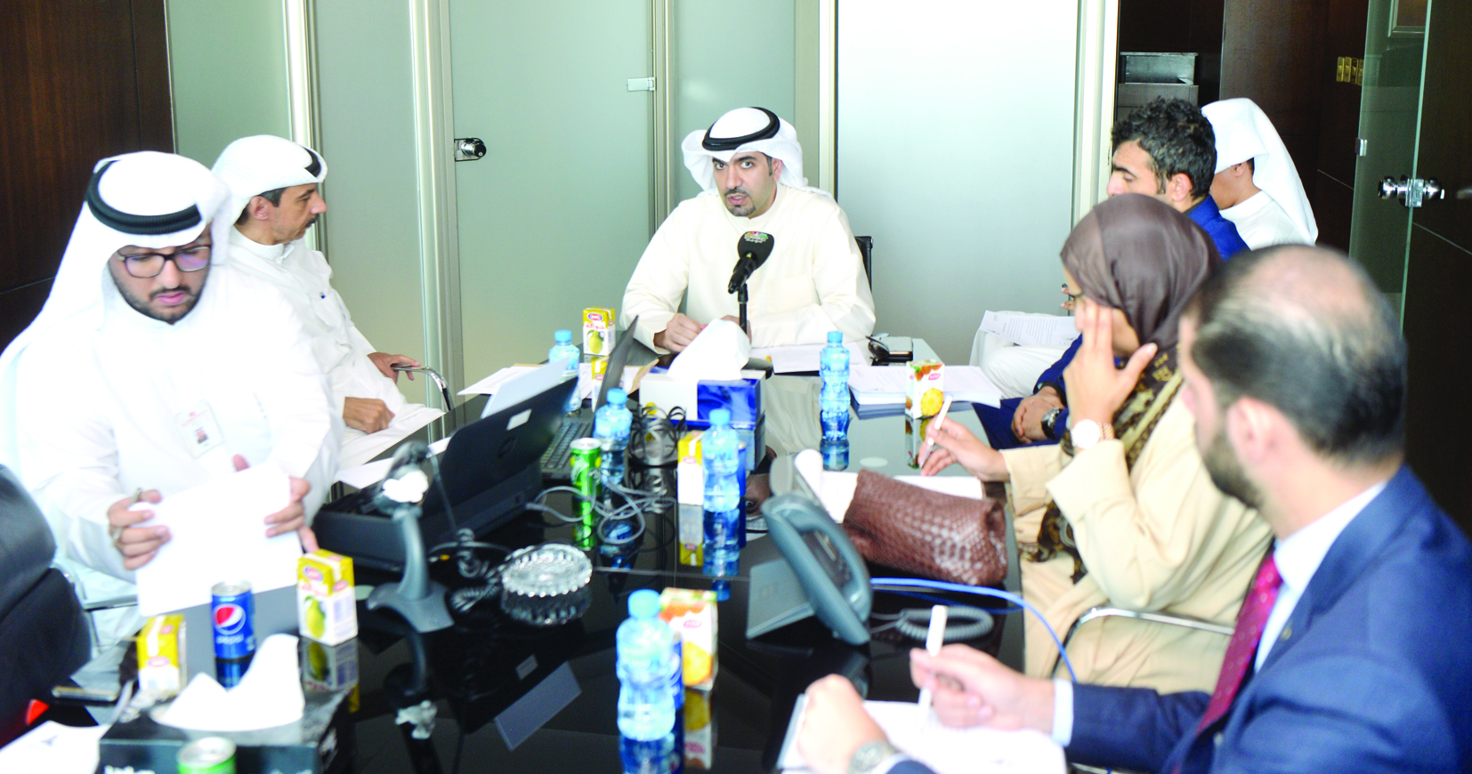 u0627u0644u0643u0646u062fu0631u064a u0645u062au0631u0626u0633u0627 u0627u0644u0639u0645u0648u0645u064au0629t (u062au0635u0648u064au0631 u0646u0627u064au0641 u0627u0644u0639u0642u0644u0629) 