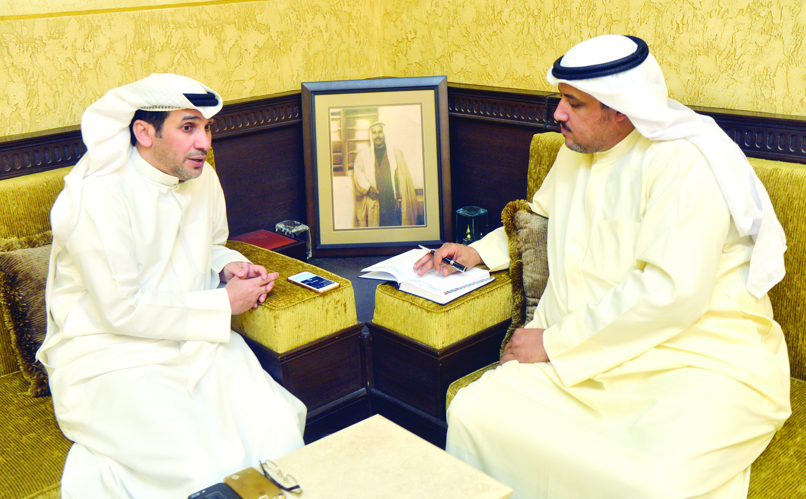 المطيري متحدثاً للزميل تركي المغامس 