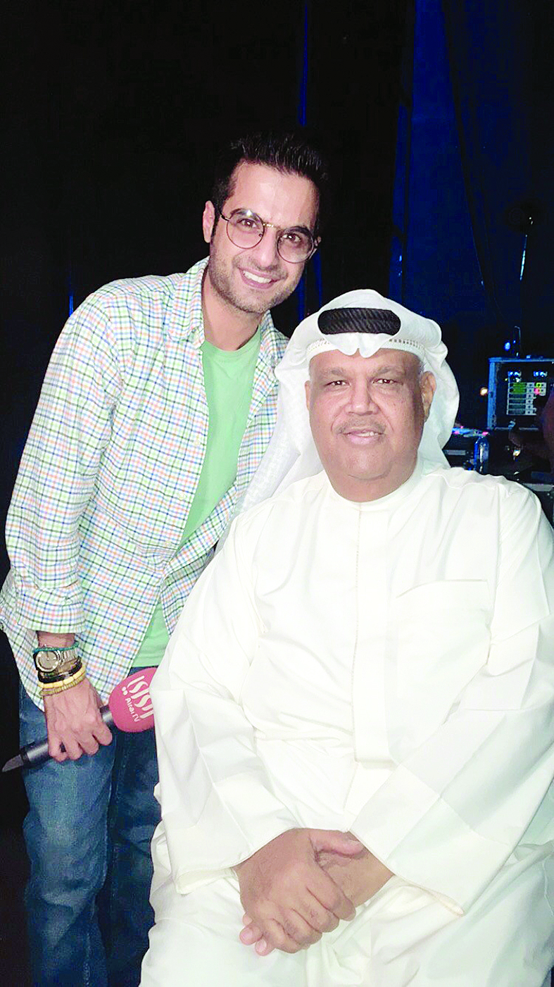  بوشعيل مع الزميل حمود العنزي 