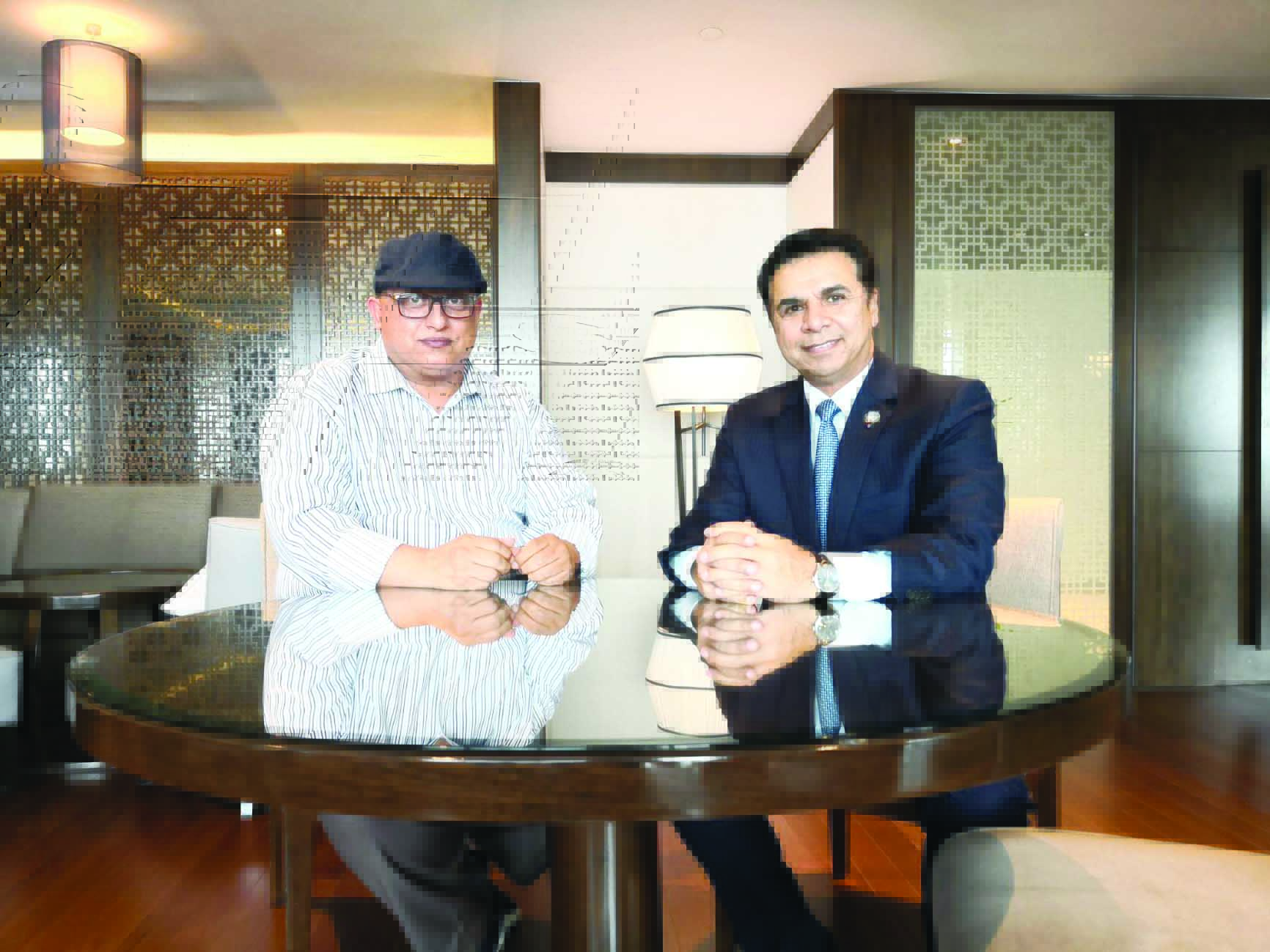 u0627u0644u0633u0641u064au0631 u0639u0628u062fu0627u0644u0644u0647 u0627u0644u0634u0631u0647u0627u0646 u0645u0639 u0627u0644u0632u0645u064au0644 u062eu0627u0644u062f u0627u0644u0634u0631u0642u0627u0648u064a