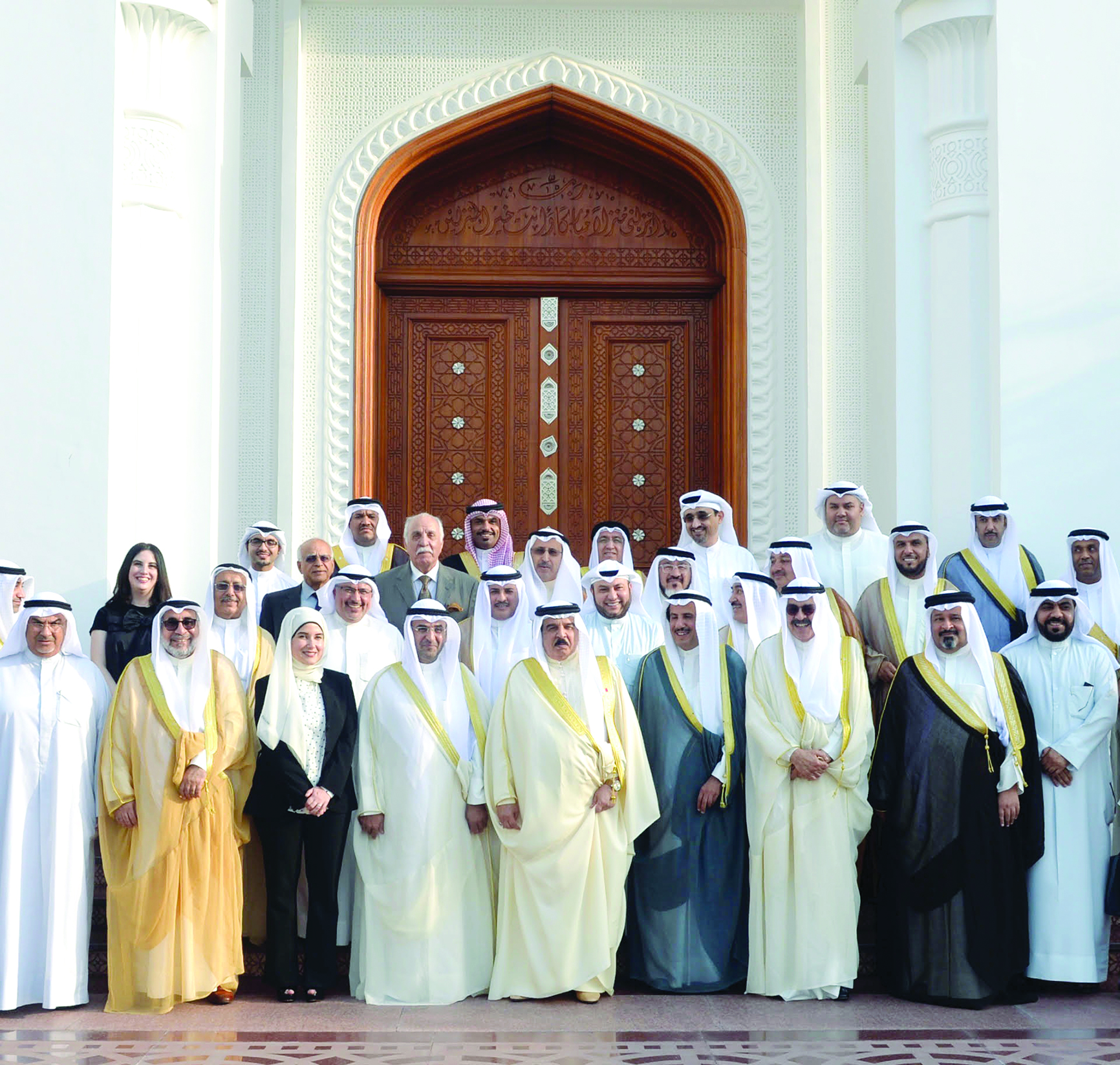 u0645u0644u0643 u0627u0644u0628u062du0631u064au0646 u062du0645u062f u0628u0646 u0639u064au0633u0649 u0645u0633u062au0642u0628u0644u0627u064b u0627u0644u0648u0641u062f u0627u0644u0643u0648u064au062au064a 