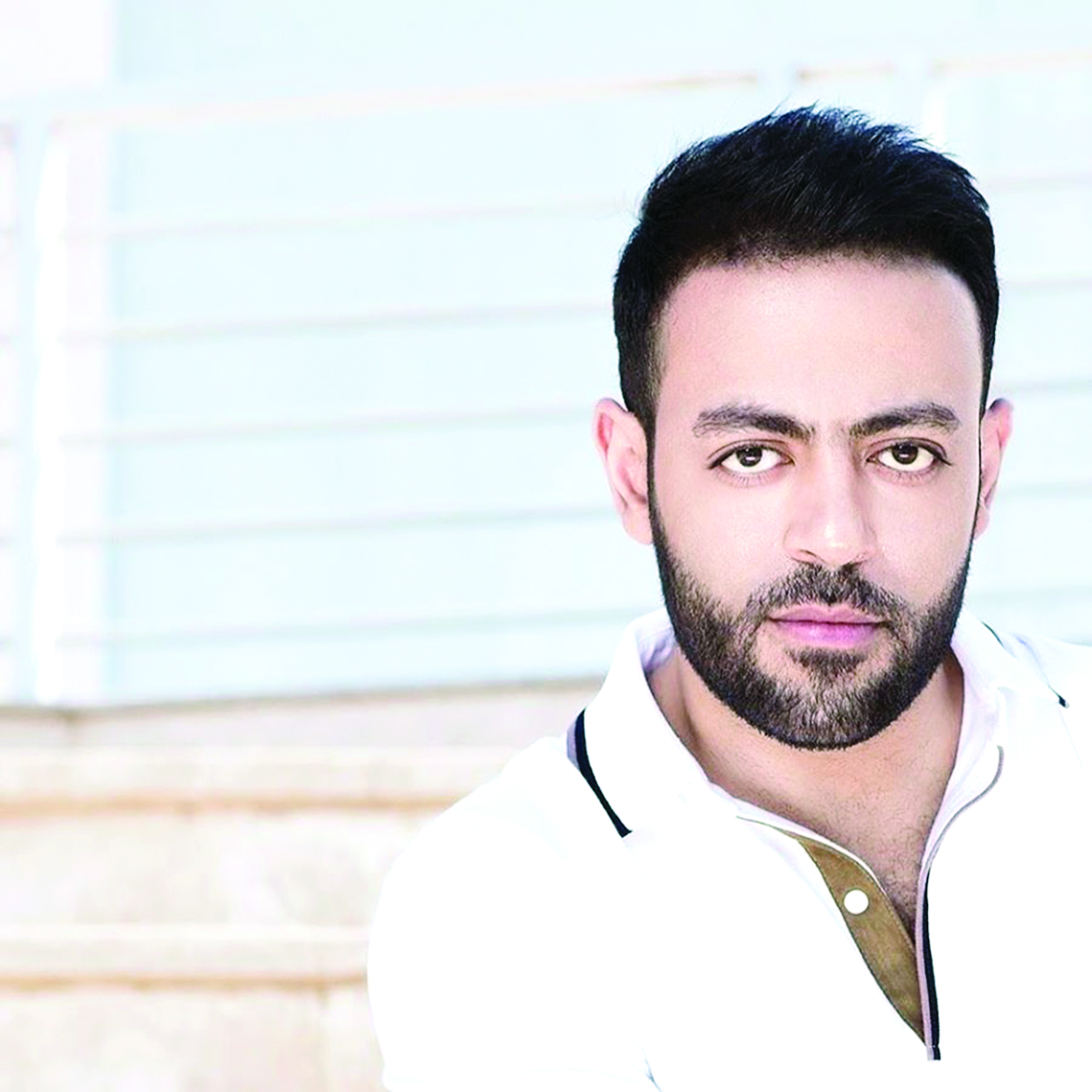  تامر عاشور