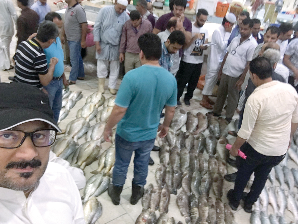 u0627u0644u0632u0645u064au0644 u0646u0627u0635u0631 u0627u0644u0641u0631u062du0627u0646 u064au0648u062bu0642 u0645u0632u0627u062f u0627u0644u0641u062cu0631 u0628u0635u0648u0631u0629 u00abu0633u064au0644u0641u064au00bb