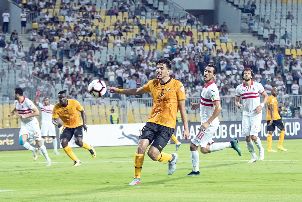 u0633u0644u0637u0627u0646 u0627u0644u0639u0646u0632u064a u0644u0627u0639u0628 u0627u0644u0642u0627u062fu0633u064au0629 u062eu0644u0627u0644 u0627u0644u0645u0628u0627u0631u0627u0629 u0623u0645u0627u0645 u0627u0644u0632u0645u0627u0644u0643 u0623u0645u0633t (u062au0635u0648u064au0631 u0645u062du0645u062f u0639u0648u0636 - u0645u0648u0641u062f u0627u0644u0645u0631u0643u0632 u0627u0644u0625u0639u0644u0627u0645u064a u0641u064a u0646u0627u062fu064a u0627u0644u0642u0627u062fu0633u064au0629)