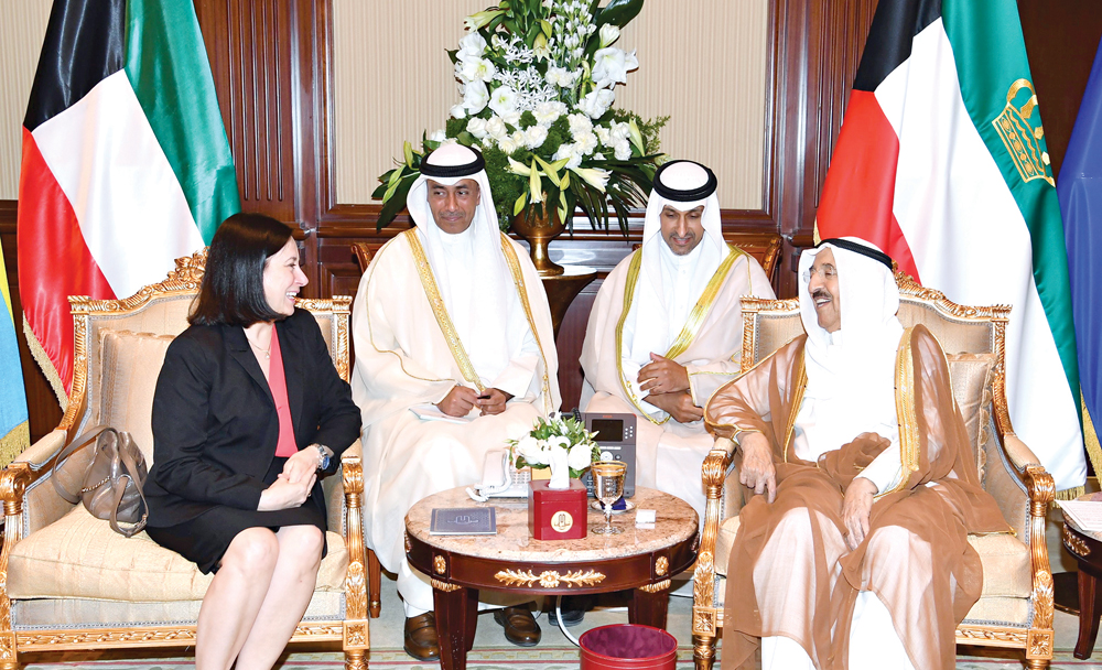 ... وسفيرة كندا