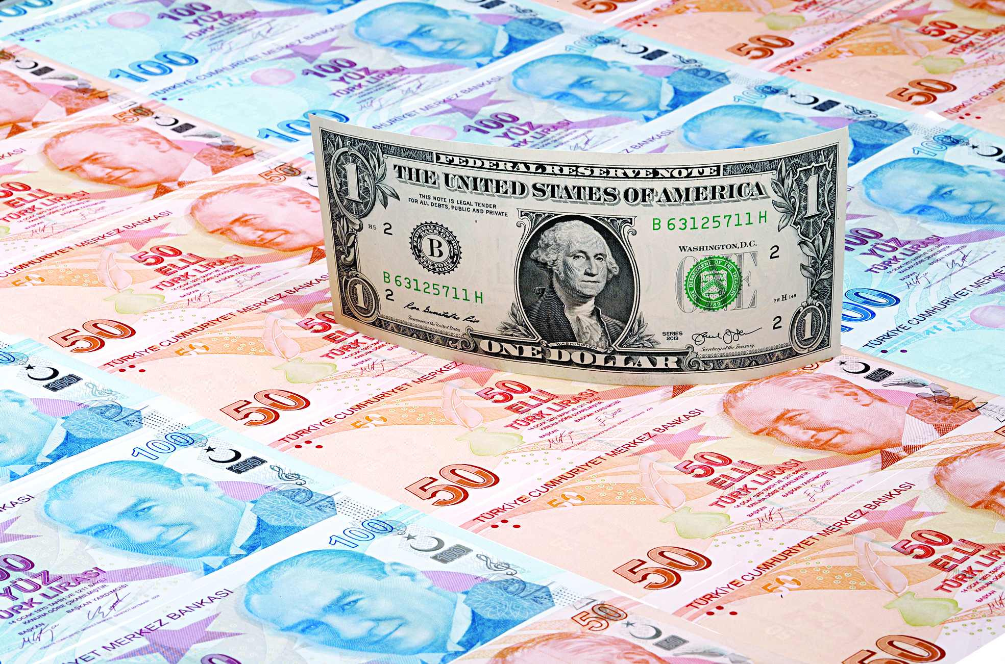 u0627u0644u0639u0645u0644u0629 u0627u0644u062au0631u0643u064au0629 u0634u0647u062fu062a u0627u0631u062au0641u0627u0639u0627u064b u0645u0644u062du0648u0638u0627u064b        t              (u0631u0648u064au062au0631u0632)